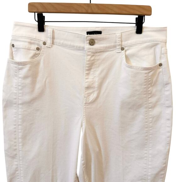 Talbots Relaxed Tapered Barrel Leg Jeans White Size 14P - Picture 4 of 11